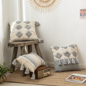 tufted cushion cover CC08-3